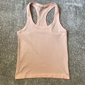 *GENTLY USED* Swift Tech Race Length (pink mist)- LULULEMON SIZE 2